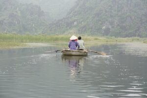 Gd2d93e2ecfd83f663bbfb02e2cc2f0513d3dc62b1f21ad102f549ffa99127c3be689fbba976313e5f034bc60c0455b548edf201eb41f27b3bf549b7ced547375 640